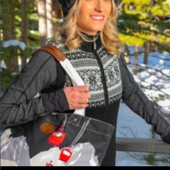 NWT Neve Luna Merino Vest - Picture 4 of 5